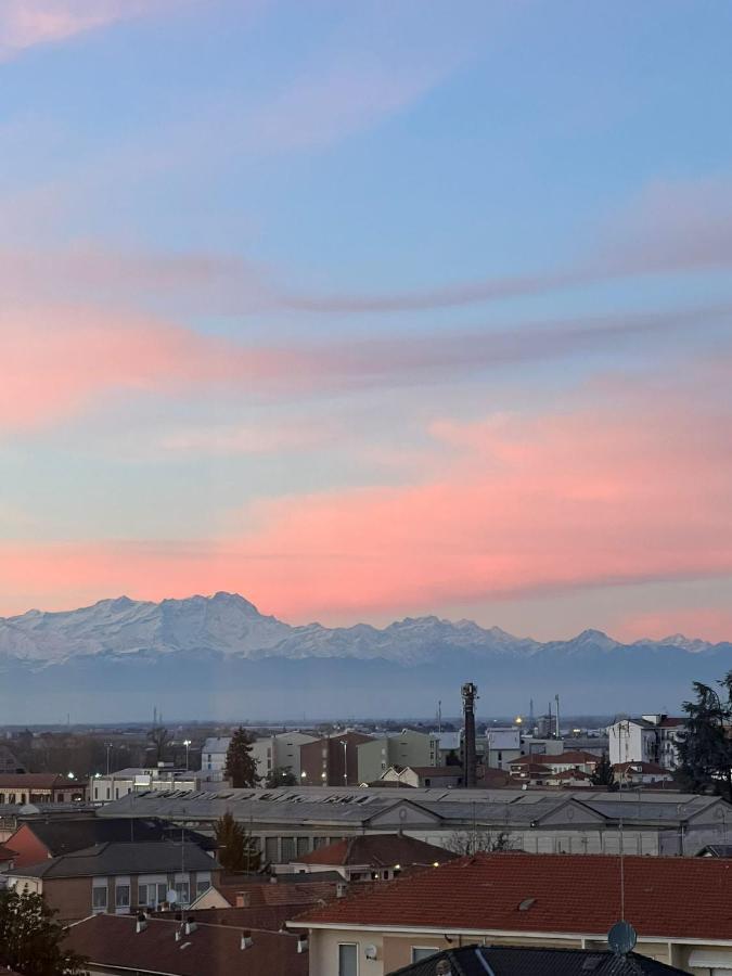 Vicino A Tutto Bed and Breakfast Vercelli Exteriör bild